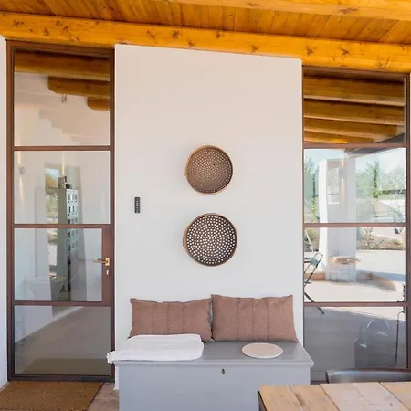 Meli Relax & Pool بولينيانو آ ماري